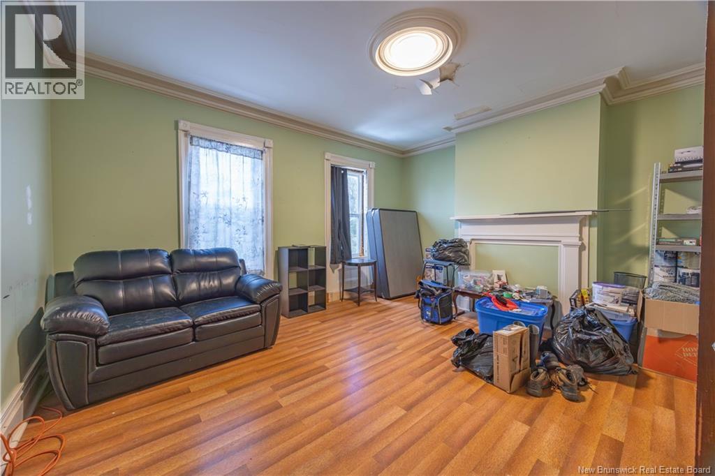 15 Victoria   West Street, Saint John, New Brunswick  E2M 1A7 - Photo 4 - NB128768