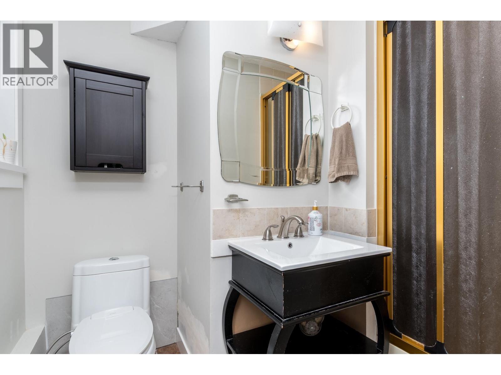 2116 Audrey Drive, Port Coquitlam, British Columbia  V3C 1H1 - Photo 21 - R3061336