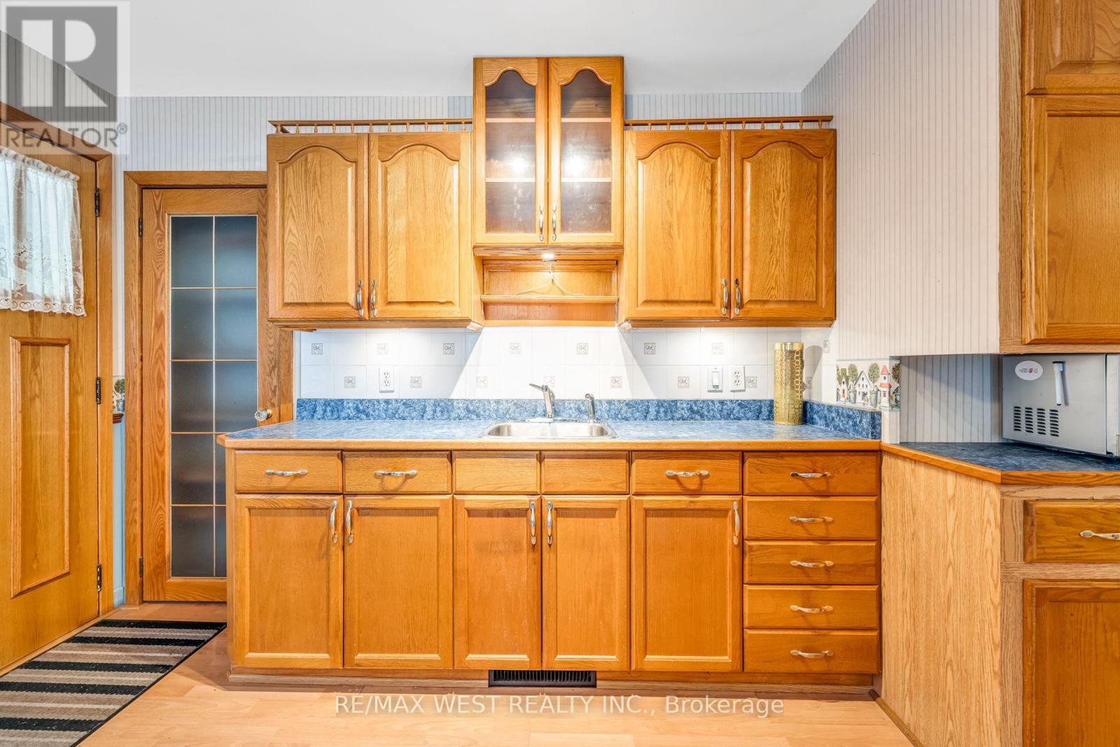 90 Napier Street, Vaughan (Kleinburg), Ontario  L0J 1C0 - Photo 13 - N12474919