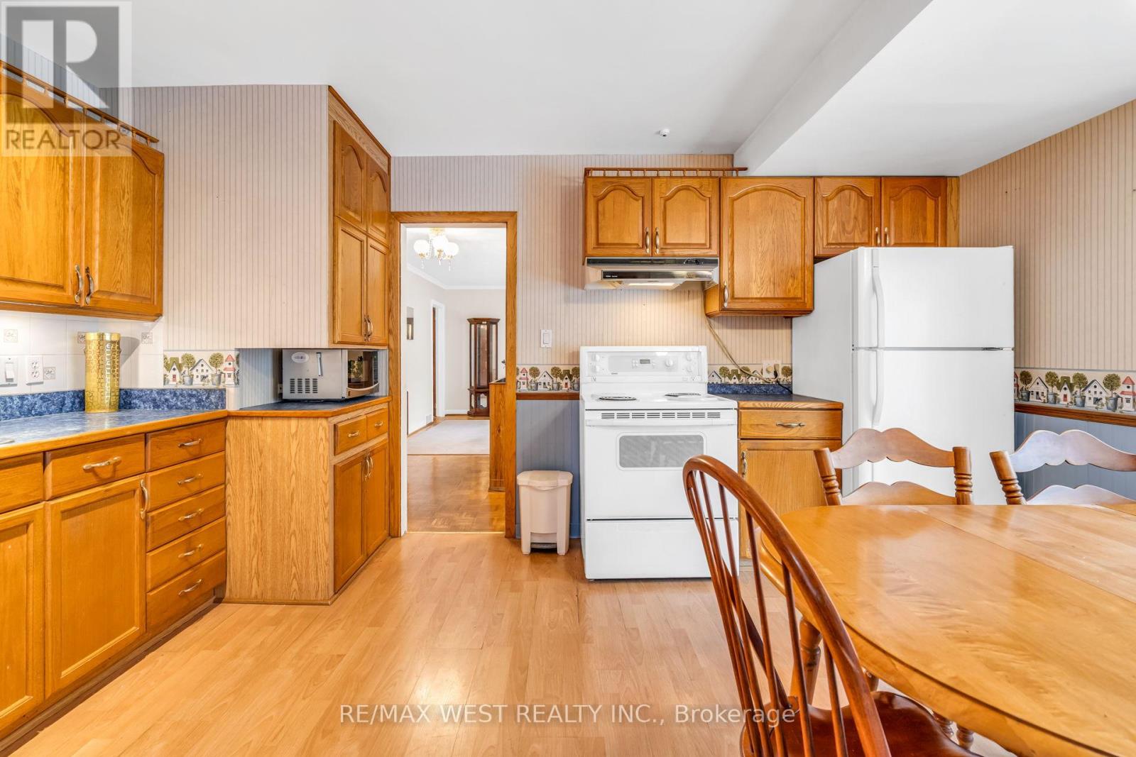 90 Napier Street, Vaughan (Kleinburg), Ontario  L0J 1C0 - Photo 11 - N12474919