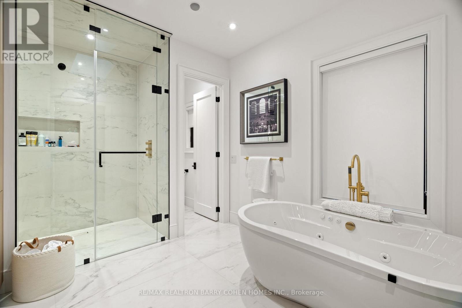 165 Leacrest Road, Toronto, Ontario  M4G 1E7 - Photo 22 - C12478724
