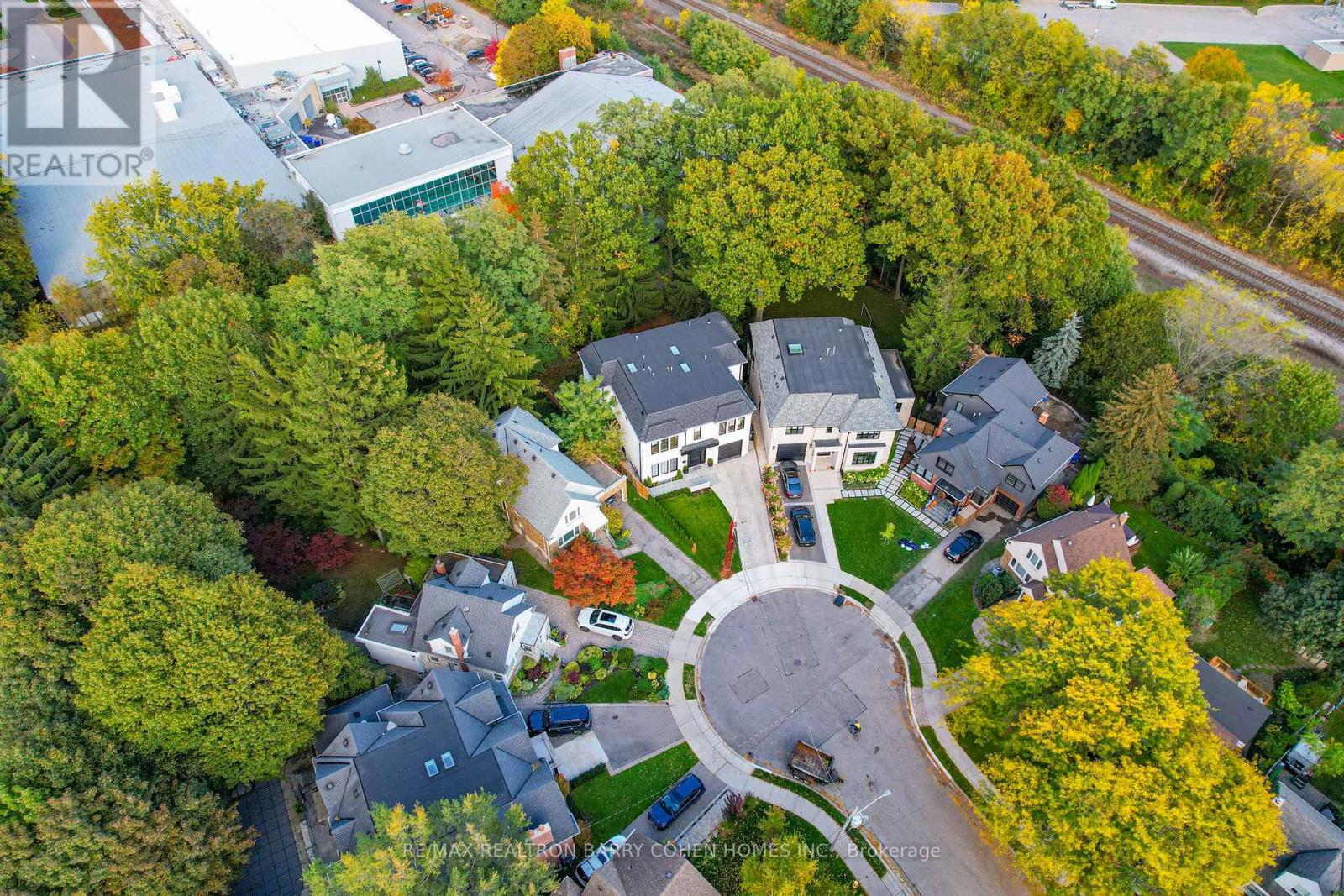 165 Leacrest Road, Toronto, Ontario  M4G 1E7 - Photo 43 - C12478724