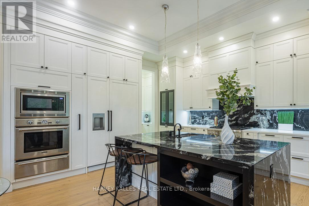 85 Chaplin Crescent, Toronto, Ontario  M5P 1A4 - Photo 14 - C12478746