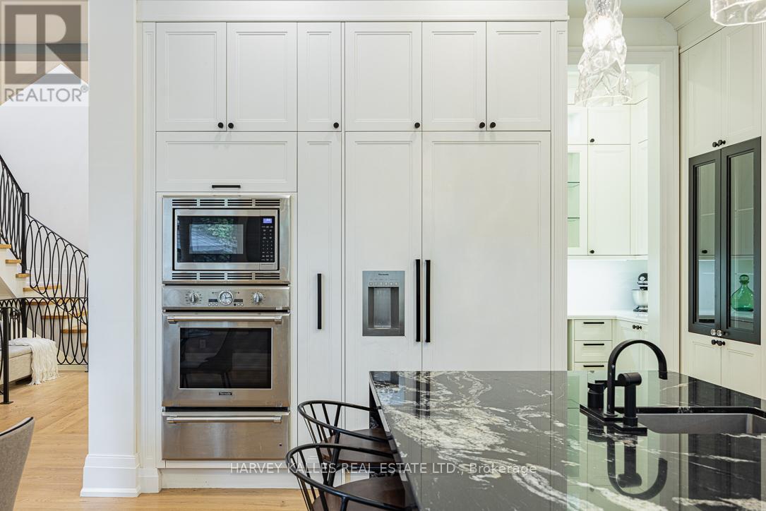 85 Chaplin Crescent, Toronto, Ontario  M5P 1A4 - Photo 15 - C12478746