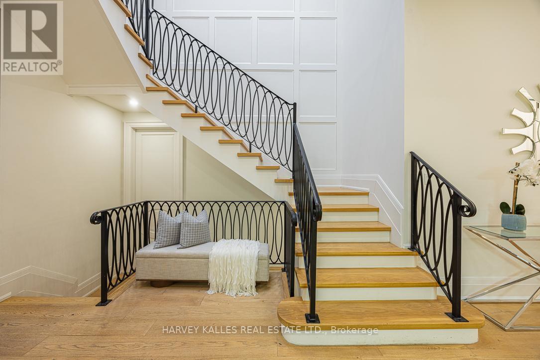 85 Chaplin Crescent, Toronto, Ontario  M5P 1A4 - Photo 16 - C12478746