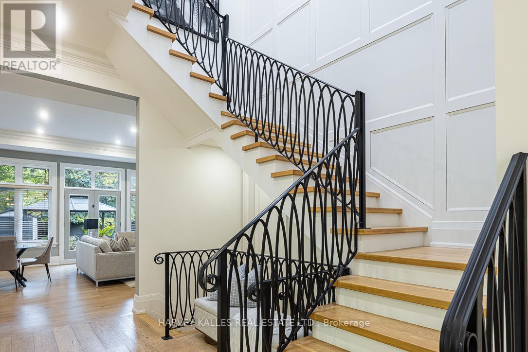 85 Chaplin Crescent, Toronto, Ontario  M5P 1A4 - Photo 17 - C12478746