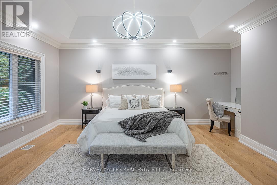 85 Chaplin Crescent, Toronto, Ontario  M5P 1A4 - Photo 21 - C12478746