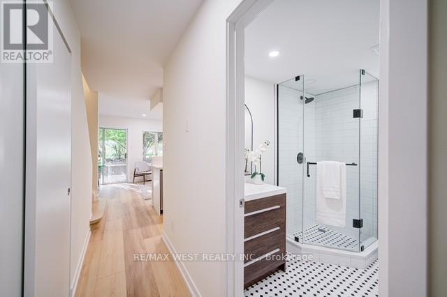 #12 B - 801 King Street W, Toronto, Ontario  M5V 3C9 - Photo 16 - C12478793
