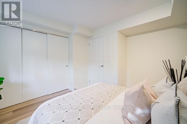 #12 B - 801 King Street W, Toronto, Ontario  M5V 3C9 - Photo 25 - C12478793