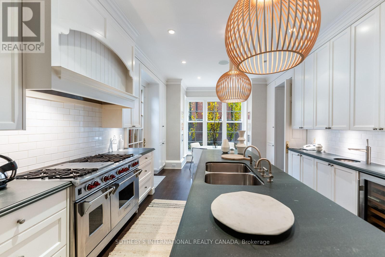 52 Rosedale Road, Toronto, Ontario  M4W 2P6 - Photo 14 - C12478804