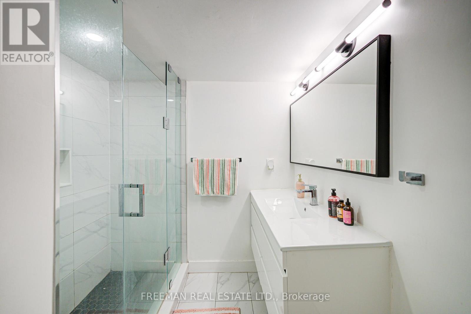 246 Euclid Avenue, Toronto, Ontario  M6J 2K2 - Photo 27 - C12478810