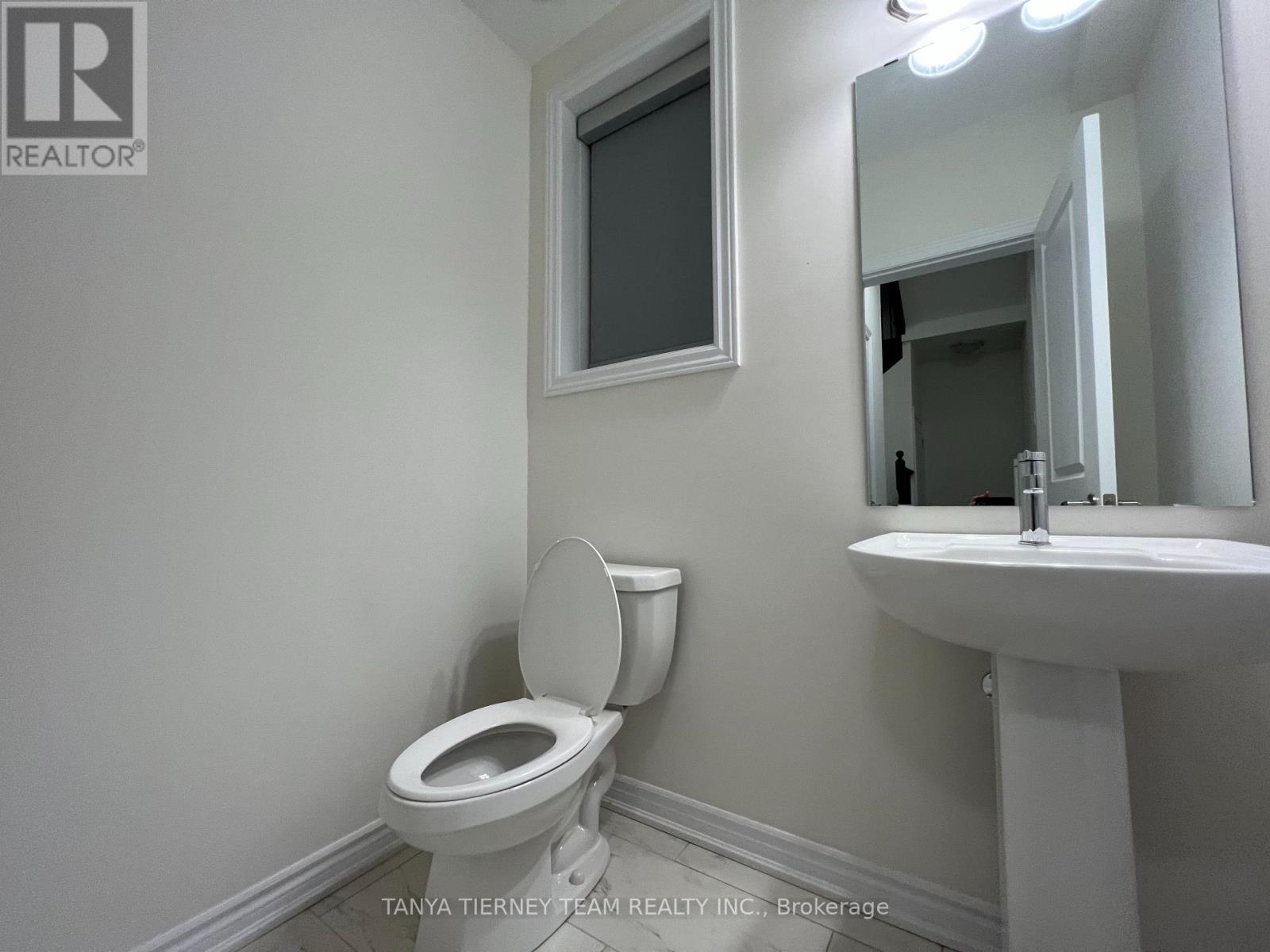 288 Carnwith Drive E, Whitby, Ontario  L1M 2L6 - Photo 7 - E12478721