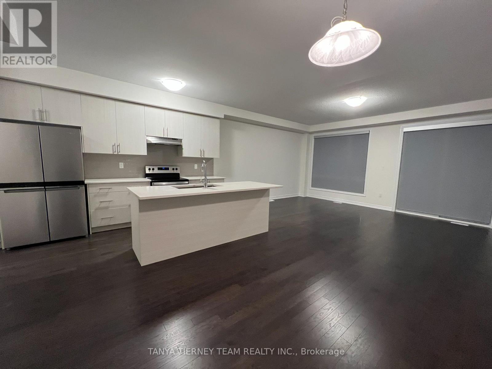 288 Carnwith Drive E, Whitby, Ontario  L1M 2L6 - Photo 9 - E12478721