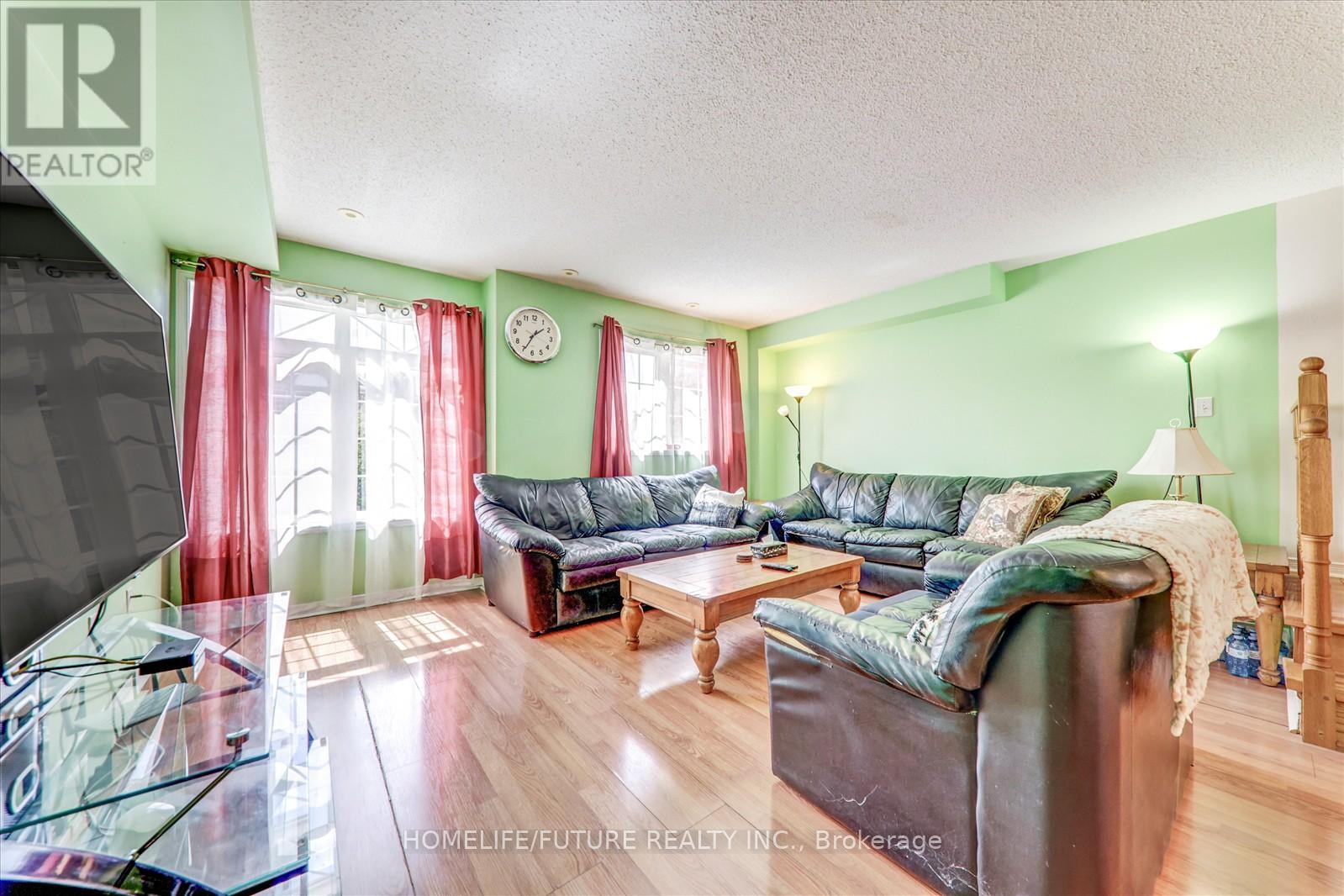 6 Guillet Street, Toronto, Ontario  M4B 3N8 - Photo 13 - E12478782