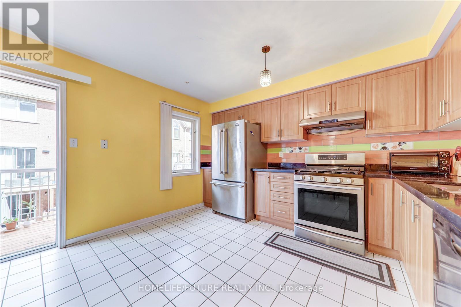 6 Guillet Street, Toronto, Ontario  M4B 3N8 - Photo 18 - E12478782