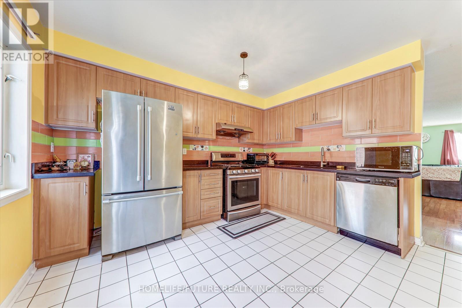 6 Guillet Street, Toronto, Ontario  M4B 3N8 - Photo 19 - E12478782