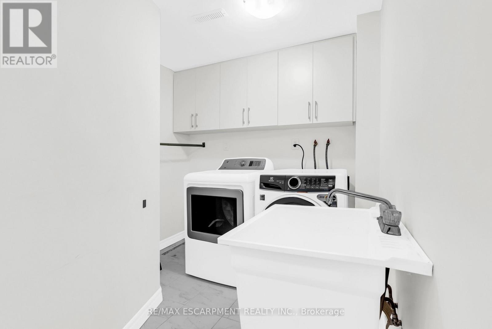 12 Chopin Court, Whitby, Ontario  L1N 6C5 - Photo 33 - E12478806