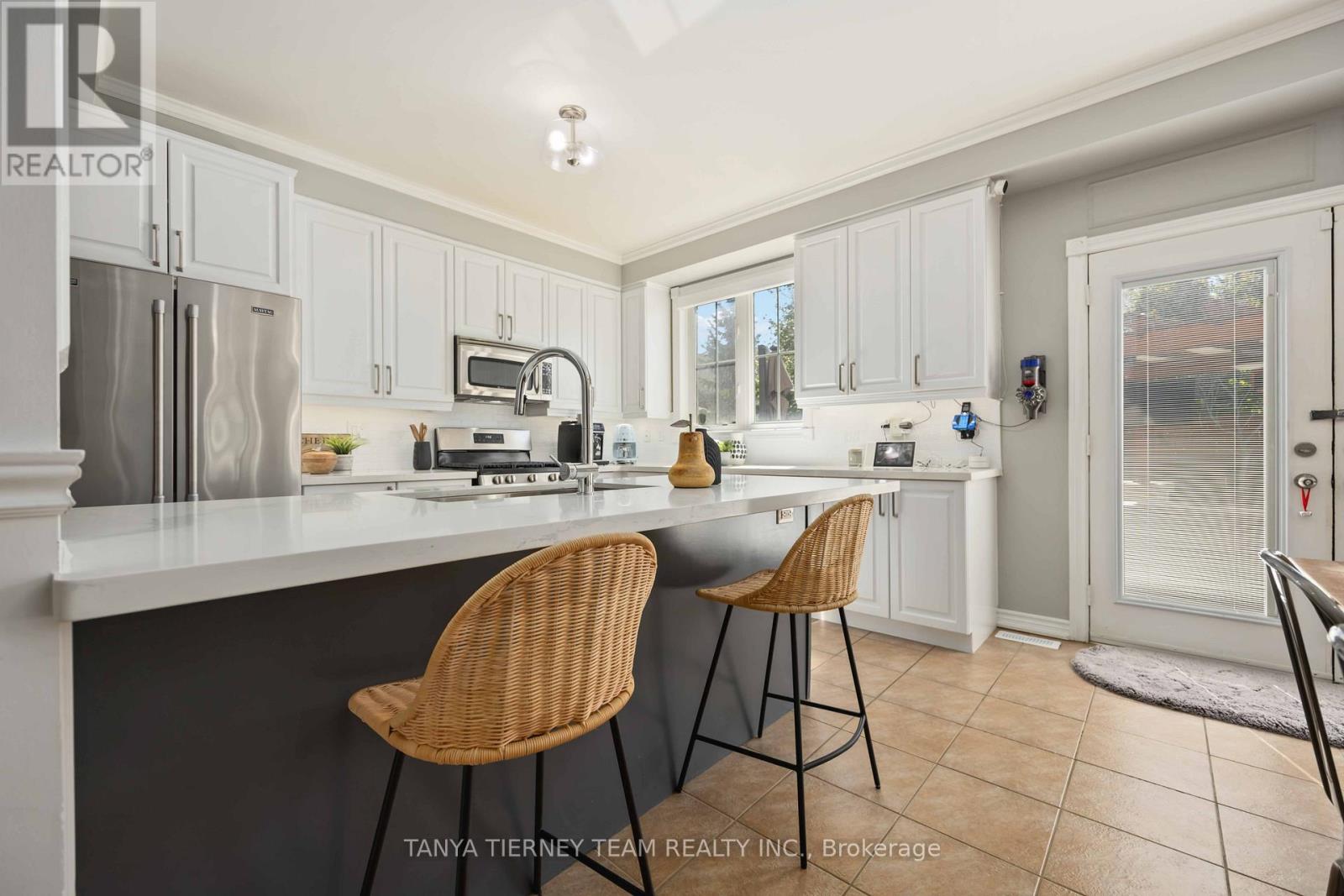 161 Carnwith Drive W, Whitby, Ontario  L1M 2J5 - Photo 16 - E12478830