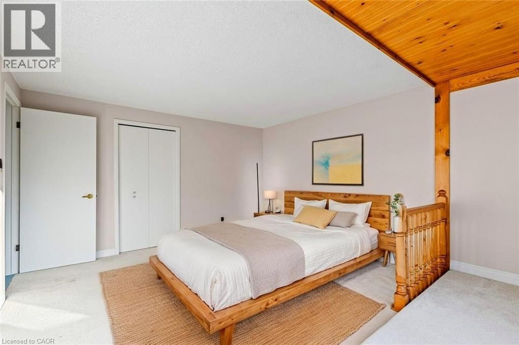 457 Stillmeadow Circle, Waterloo, Ontario  N2L 5M1 - Photo 15 - 40781610