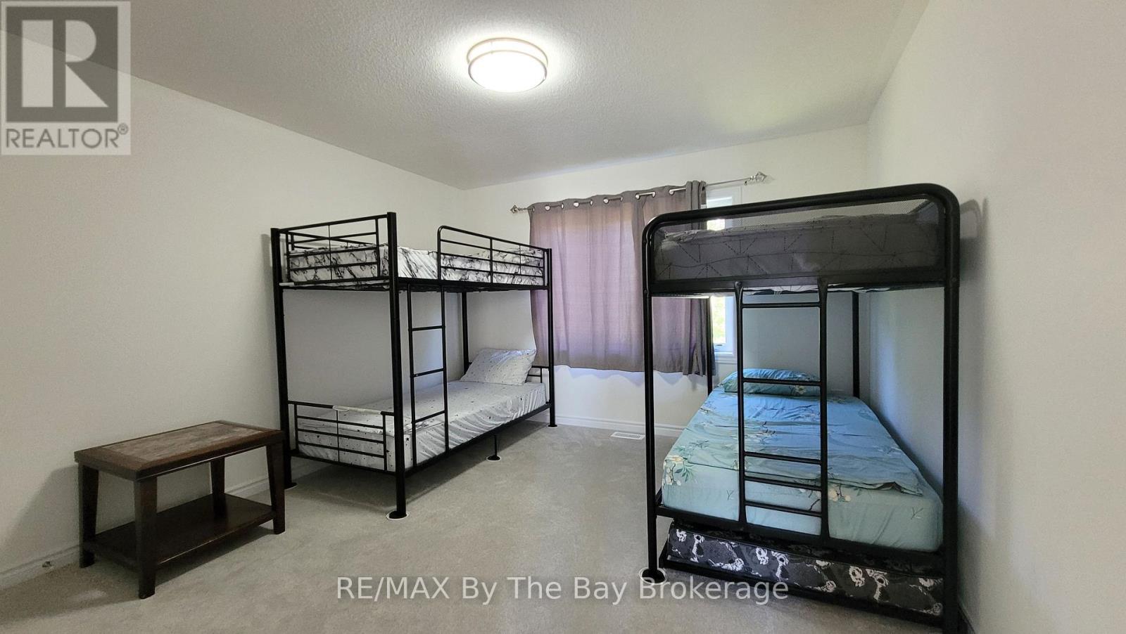 172 Rosanne Circle, Wasaga Beach, Ontario  L9Z 0N1 - Photo 12 - S12478851
