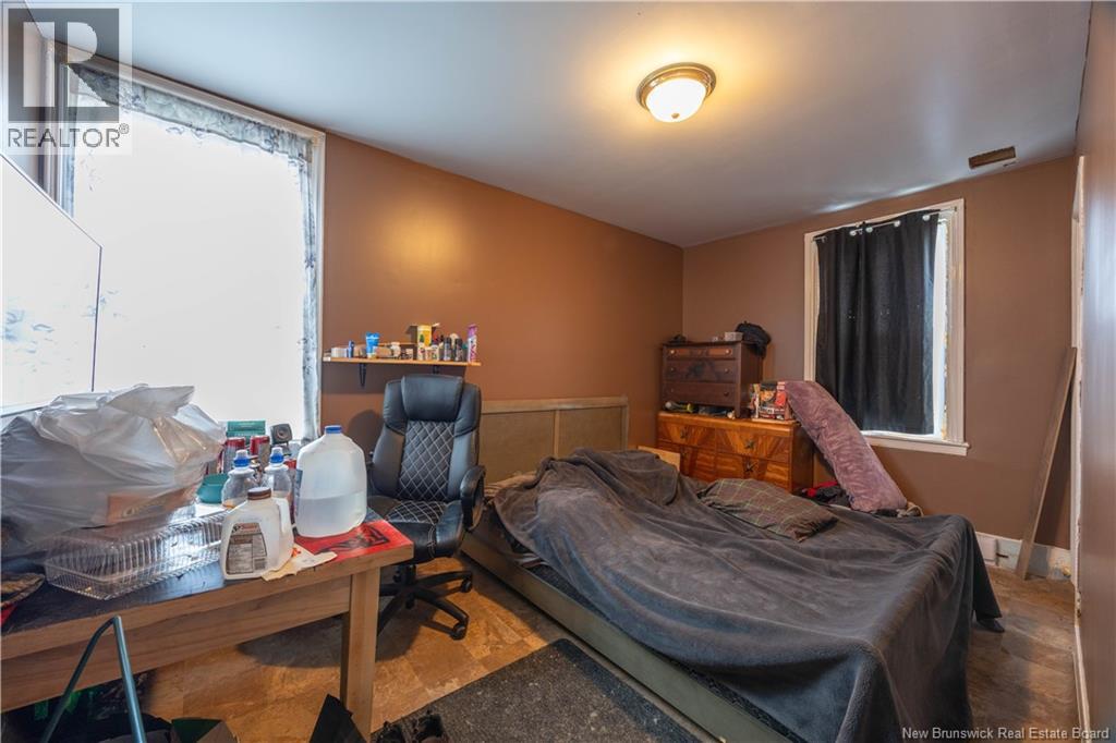 15 Victoria West Street, Saint John, New Brunswick  E2M 1A7 - Photo 18 - NB129039