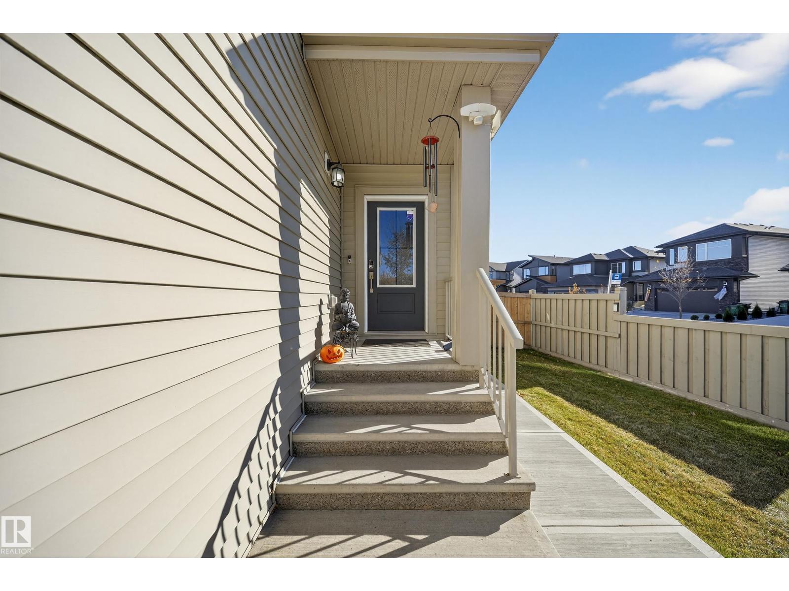 6351 Crawford Link Sw, Edmonton, Alberta  T6W 3Y6 - Photo 3 - E4461979