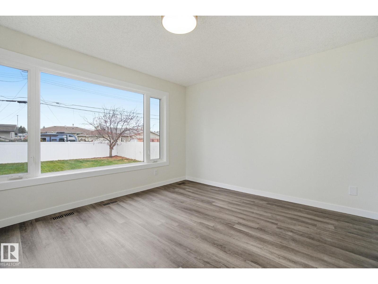 10524 134 Av Nw, Edmonton, Alberta  T5E 1J6 - Photo 24 - E4463154
