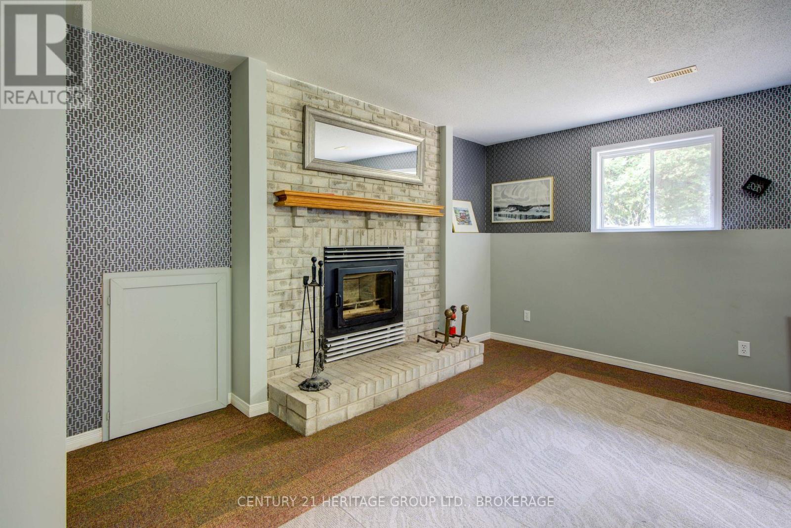 1467 Slab Street, Centre Hastings, Ontario  K0K 3E0 - Photo 8 - X12478871