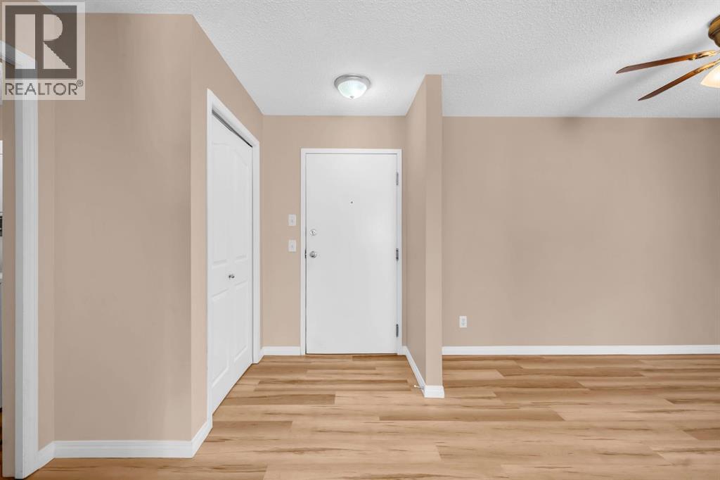 204, 4204 Valleyview Park Se, Calgary, Alberta  T2B 0K9 - Photo 7 - A2266221