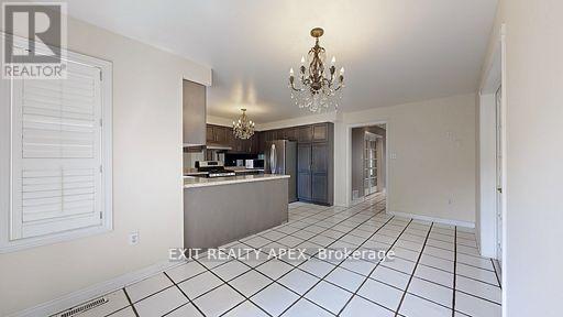 143 Veneto Upper Drive, Vaughan, Ontario  L4L 8X6 - Photo 16 - N12478729