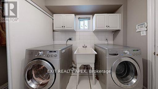 143 Veneto Upper Drive, Vaughan, Ontario  L4L 8X6 - Photo 23 - N12478729