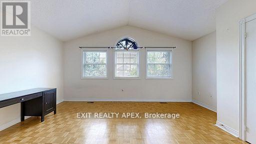 143 Veneto Upper Drive, Vaughan, Ontario  L4L 8X6 - Photo 33 - N12478729