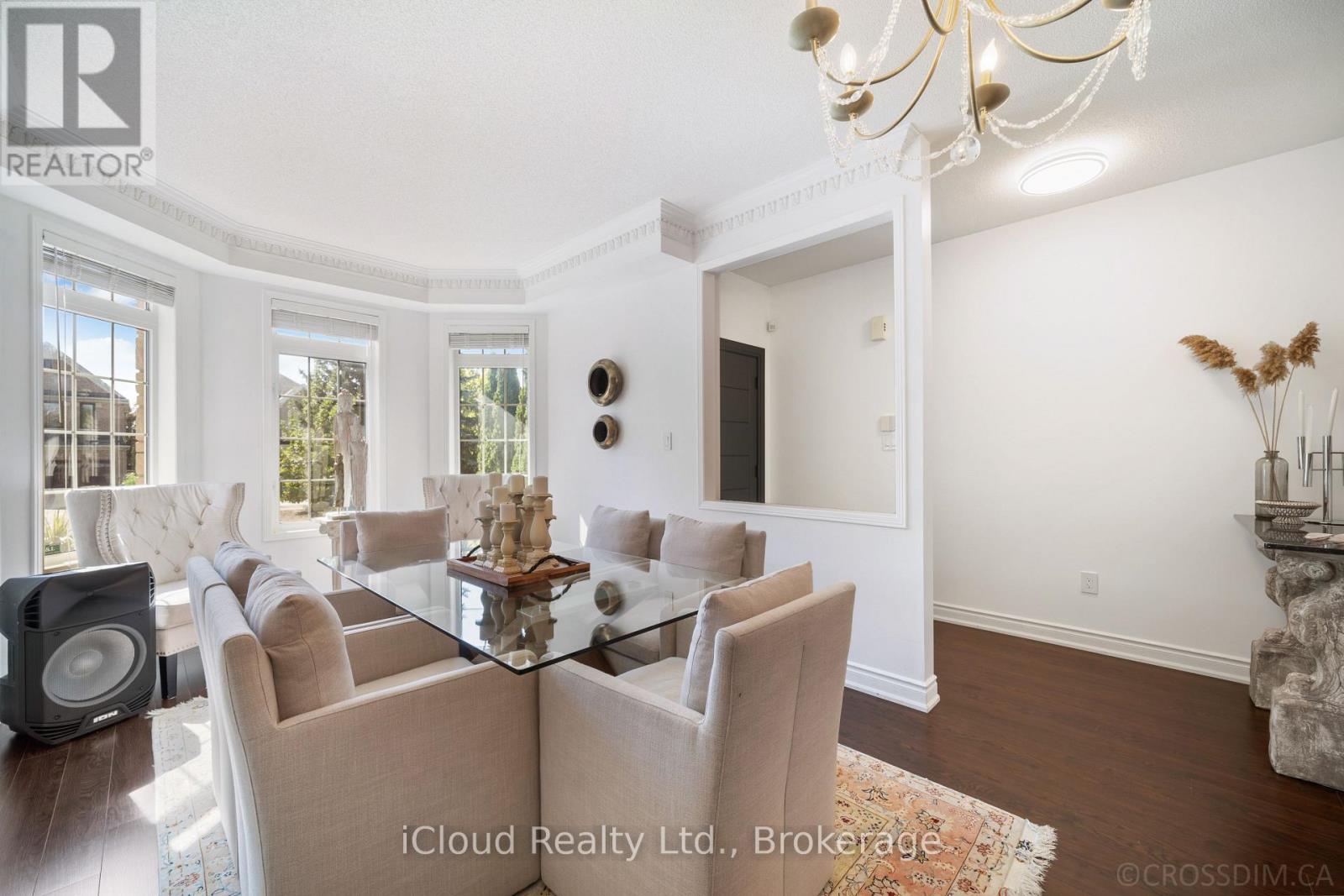 60 Tuscana Boulevard, Vaughan, Ontario  L4K 5J5 - Photo 10 - N12478736