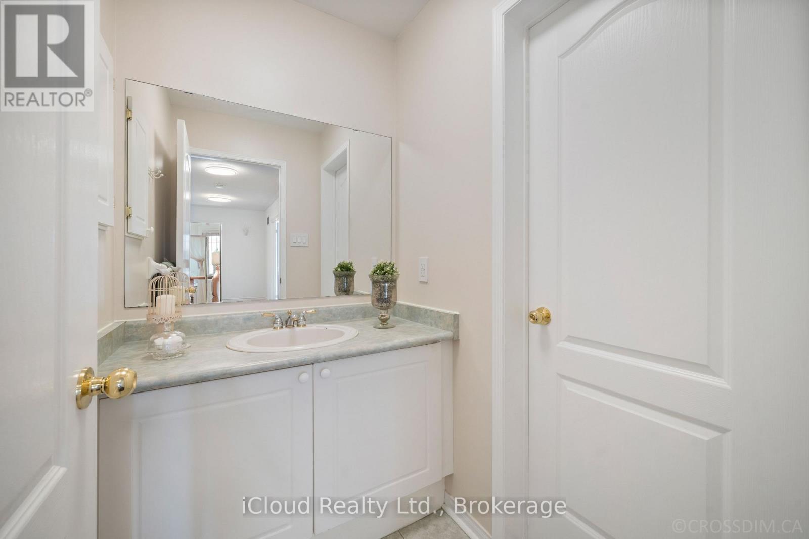 60 Tuscana Boulevard, Vaughan, Ontario  L4K 5J5 - Photo 29 - N12478736
