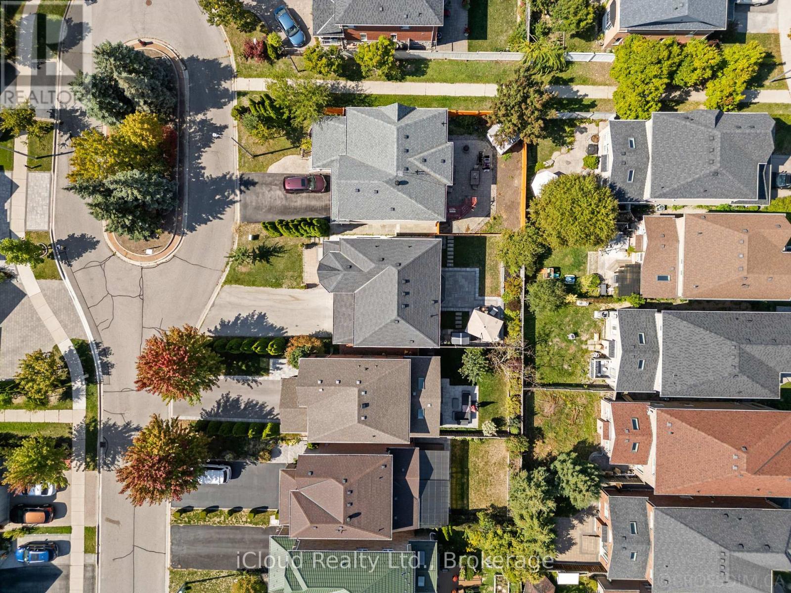60 Tuscana Boulevard, Vaughan, Ontario  L4K 5J5 - Photo 6 - N12478736