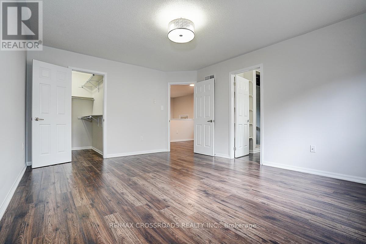 9 Whiterose Lane, Whitchurch-Stouffville, Ontario  L4A 3A4 - Photo 24 - N12478758