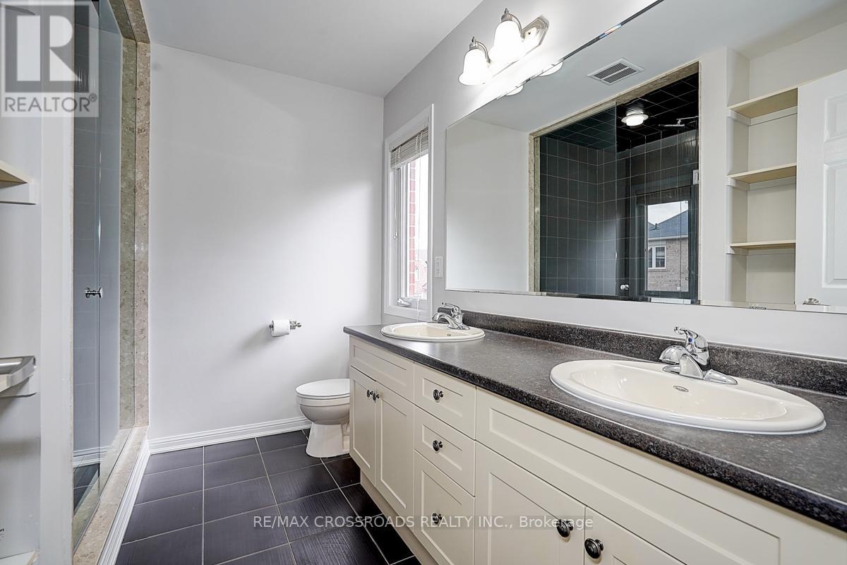 9 Whiterose Lane, Whitchurch-Stouffville, Ontario  L4A 3A4 - Photo 25 - N12478758