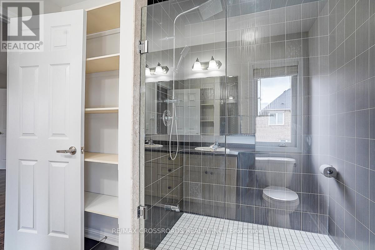 9 Whiterose Lane, Whitchurch-Stouffville, Ontario  L4A 3A4 - Photo 26 - N12478758