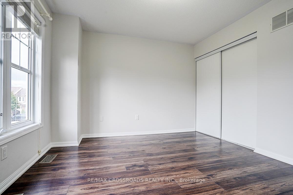 9 Whiterose Lane, Whitchurch-Stouffville, Ontario  L4A 3A4 - Photo 29 - N12478758