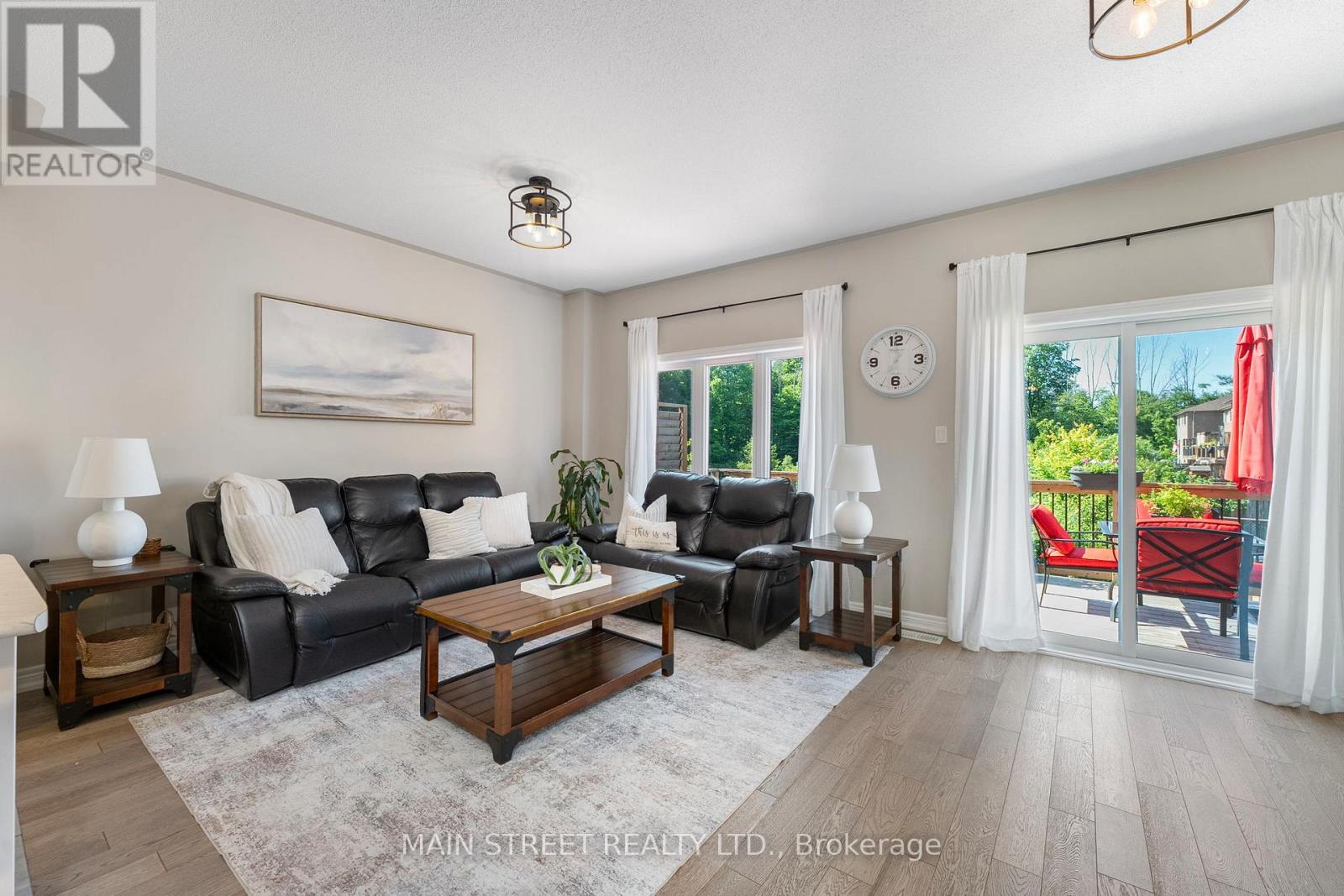 10 Prosser Crescent, Georgina, Ontario  L0E 1R0 - Photo 6 - N12478772