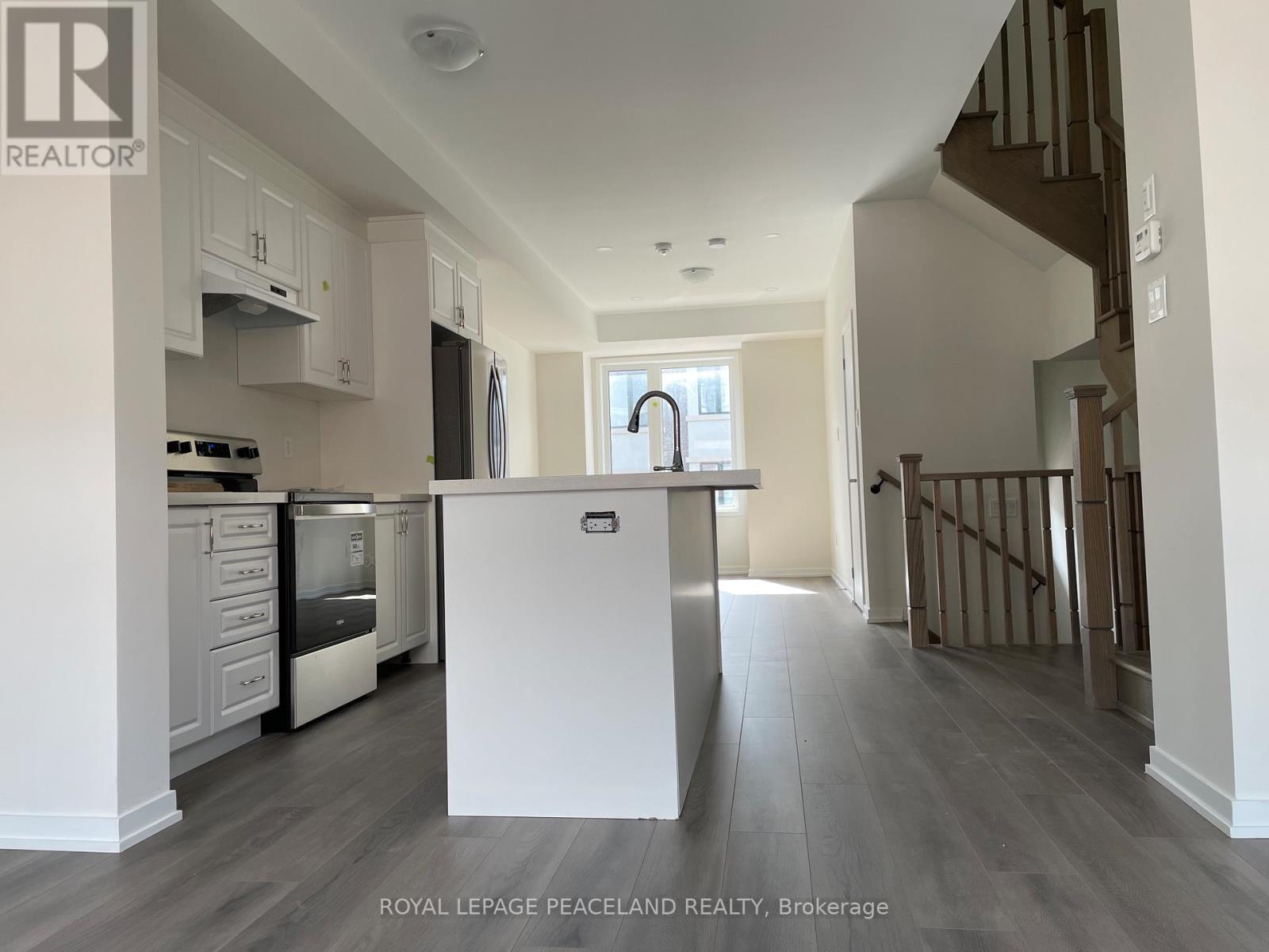 38 Origin Way, Vaughan, Ontario  L6A 5C4 - Photo 2 - N12478784