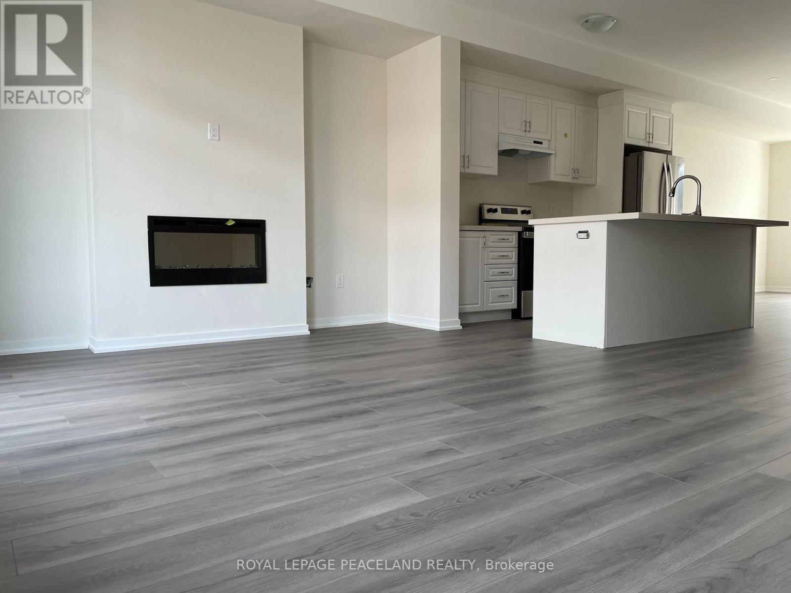38 Origin Way, Vaughan, Ontario  L6A 5C4 - Photo 3 - N12478784