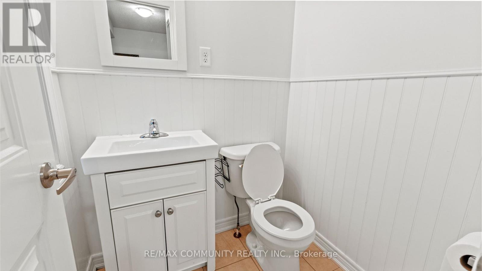 83 Swenson Street, New Tecumseth, Ontario  L9R 1V2 - Photo 5 - N12478829