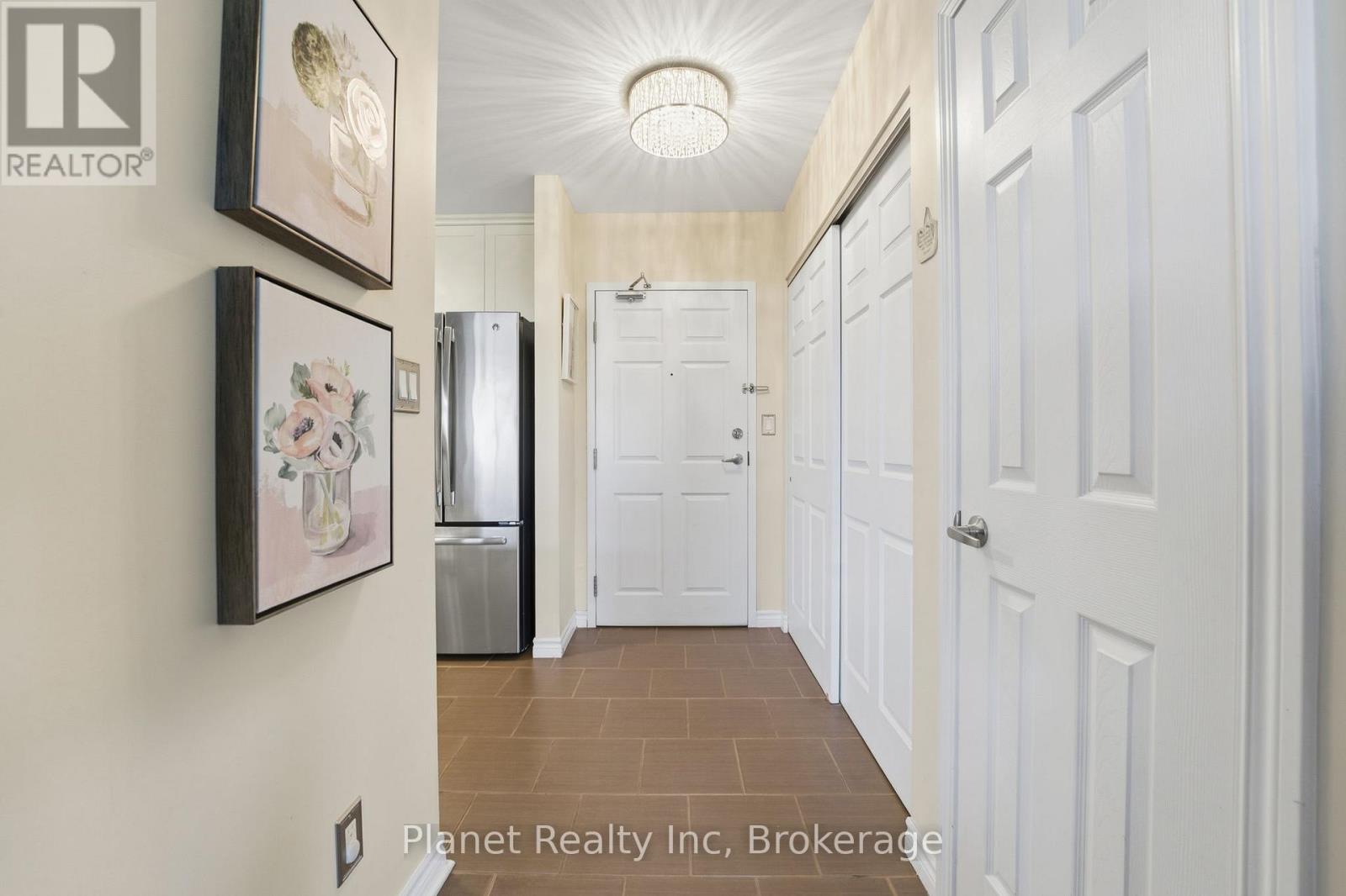 204 - 2 Colonial Drive, Guelph, Ontario  N1L 0K8 - Photo 4 - X12478848