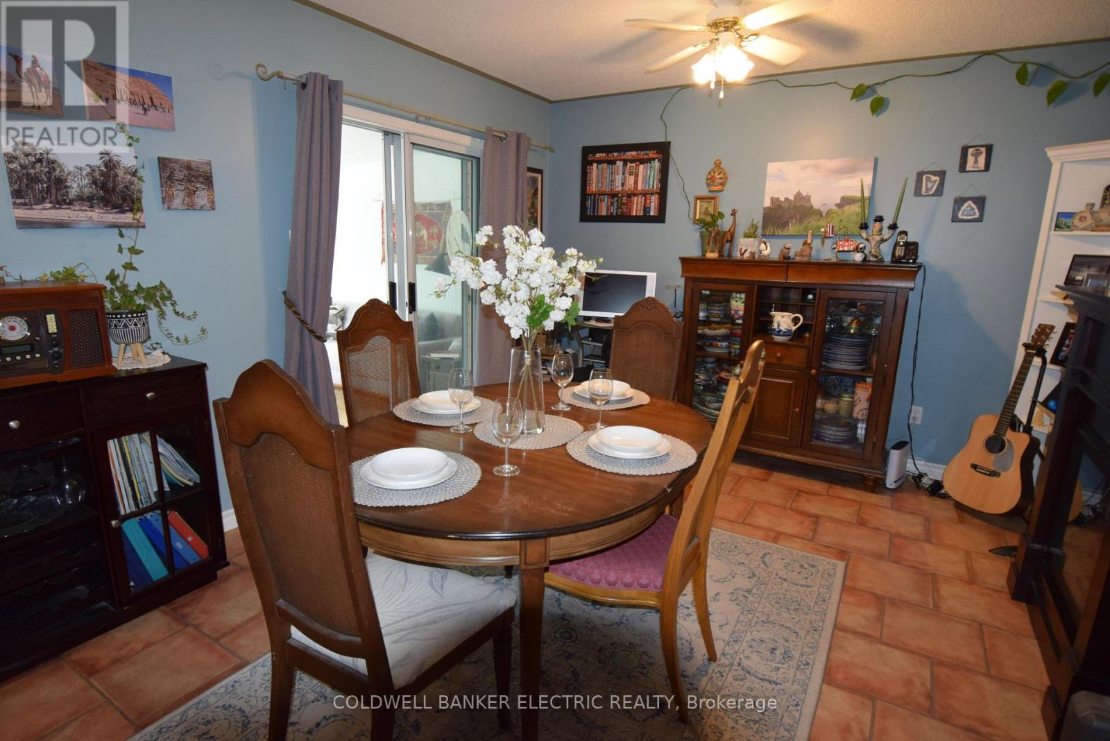 247 Towerhill Road, Peterborough, Ontario K9H 7N1 - Photo 12 - X12478866