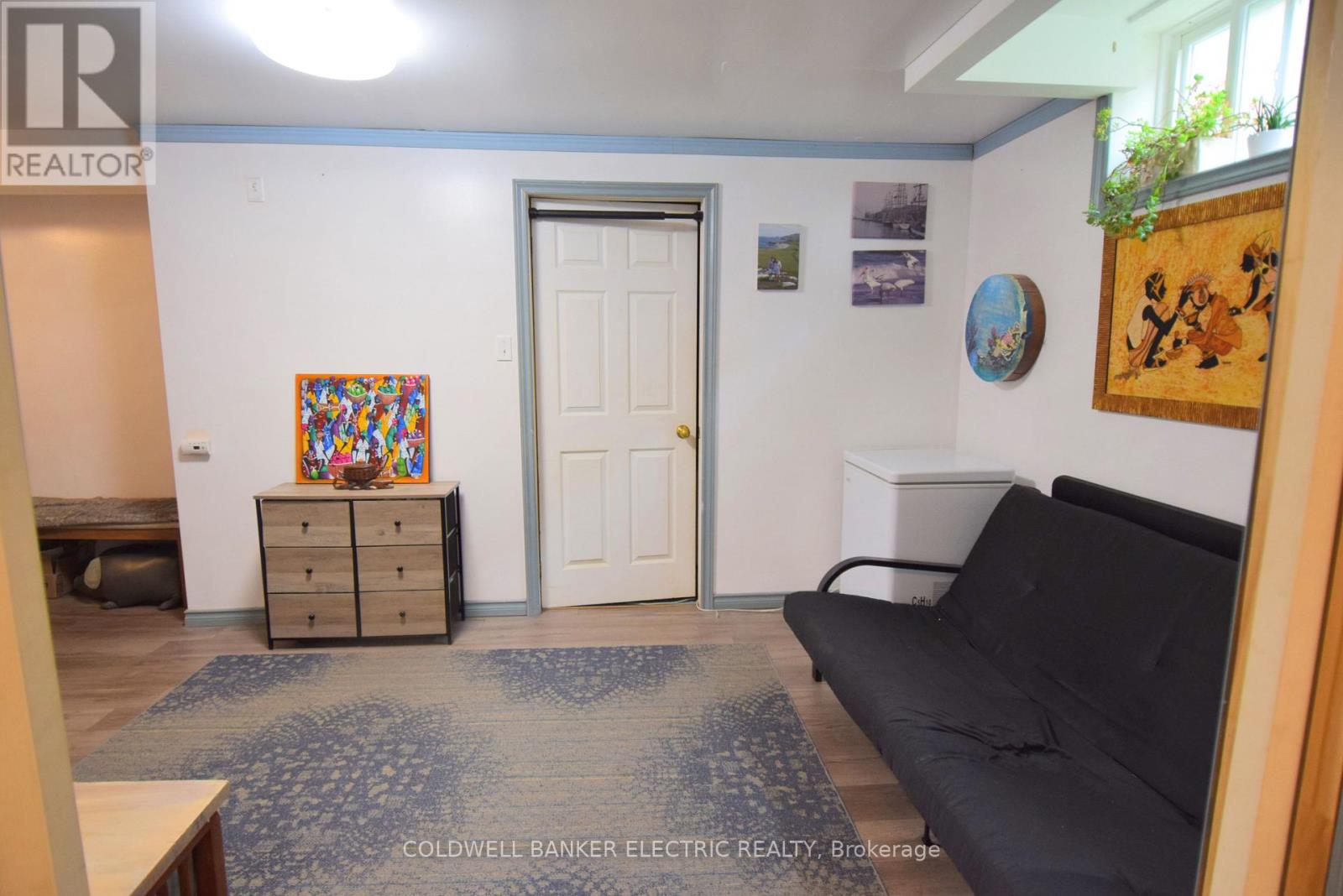 247 Towerhill Road, Peterborough, Ontario K9H 7N1 - Photo 16 - X12478866