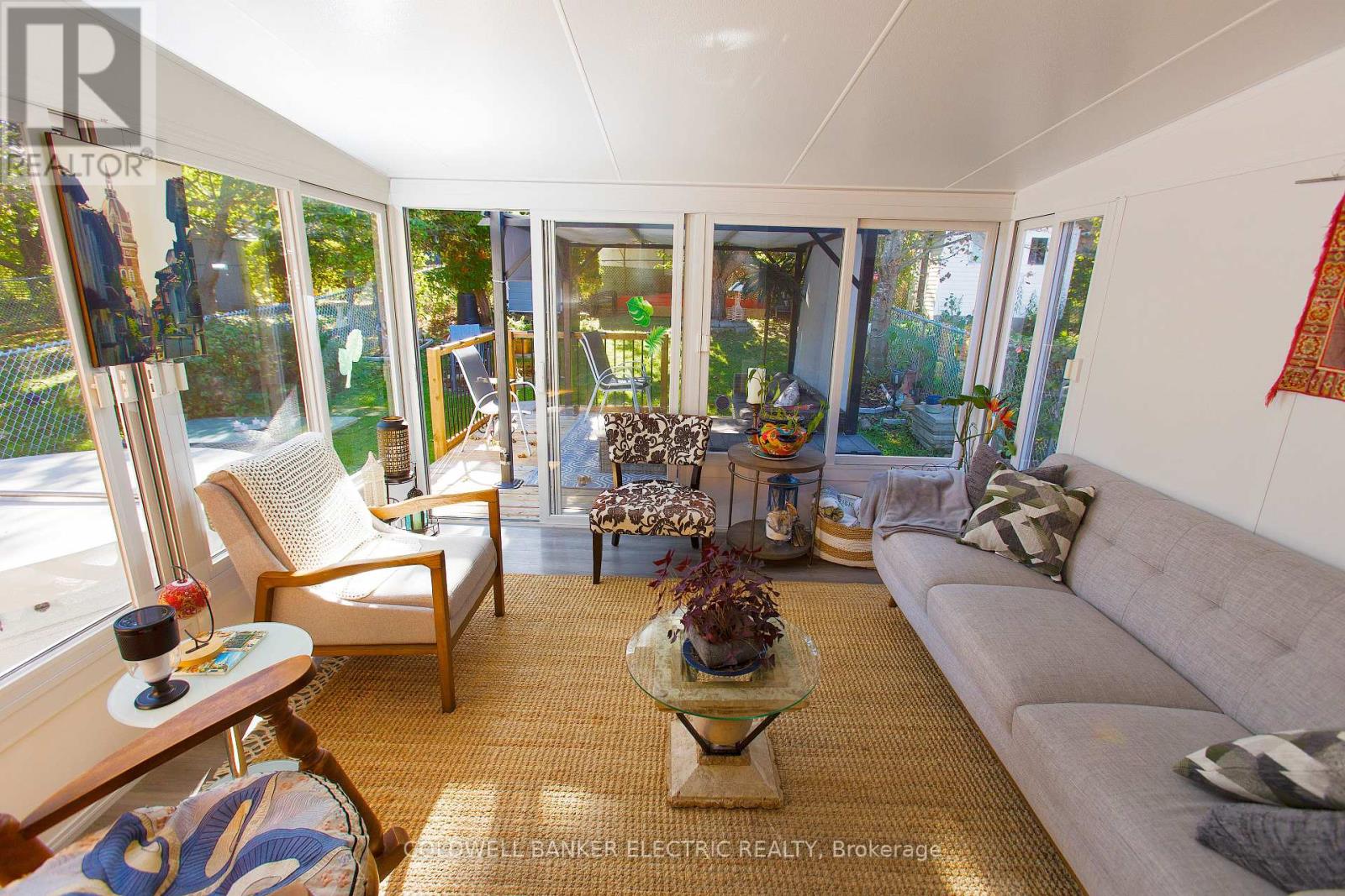 247 Towerhill Road, Peterborough, Ontario K9H 7N1 - Photo 3 - X12478866