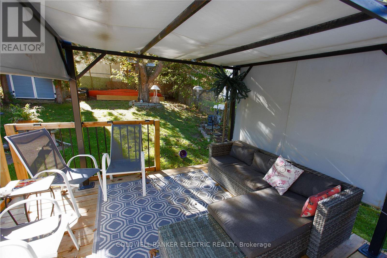 247 Towerhill Road, Peterborough, Ontario K9H 7N1 - Photo 5 - X12478866