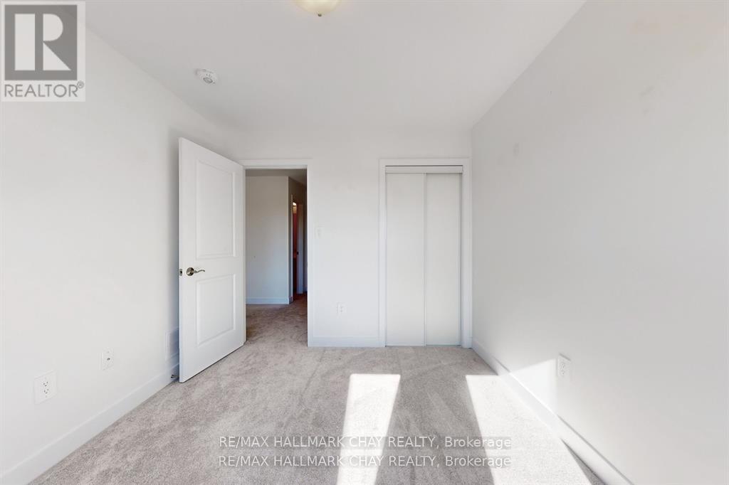 37 Turnberry Lane, Barrie, Ontario  L9J 0M8 - Photo 29 - S12478735