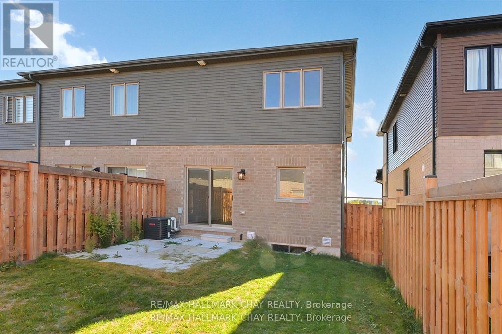 37 Turnberry Lane, Barrie, Ontario  L9J 0M8 - Photo 37 - S12478735